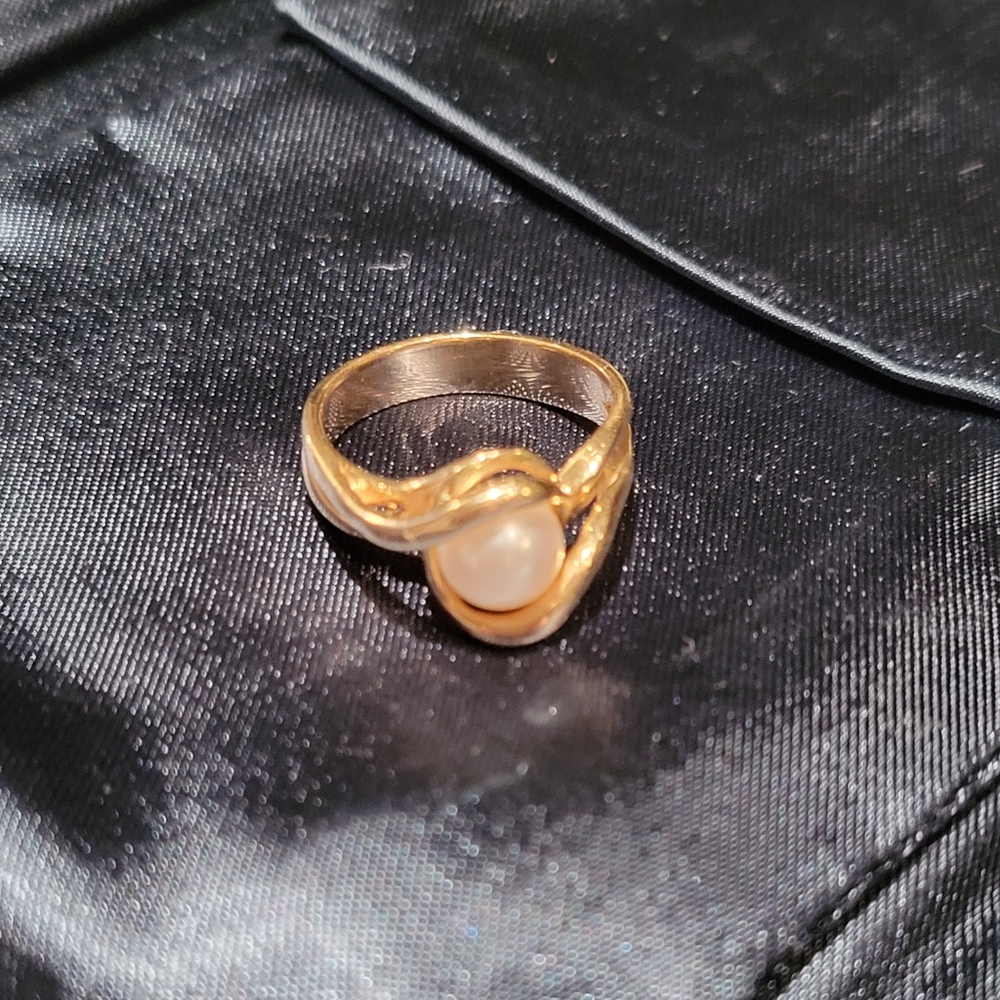 Vintage 14k pearl ring